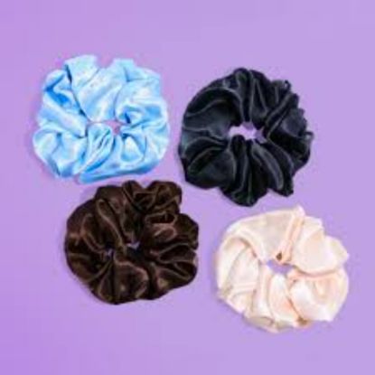 Picture of GIMME FLOWER SCRUNCHIES YTPP 4PC 004978