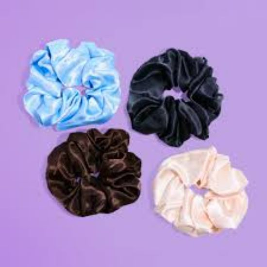 Picture of GIMME FLOWER SCRUNCHIES YTPP 4PC 004978